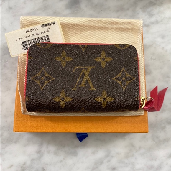 Louis Vuitton Zippy Multicartes Corail - Picture 2 of 15